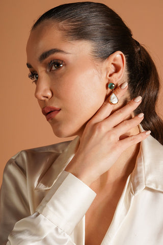 Kedi Gözü Taşlı İnci Küpe Siyah