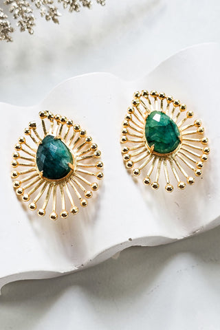 Zümrüt Taşlı Küpe