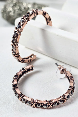 Zirkon Taşlı Bronz Küpe