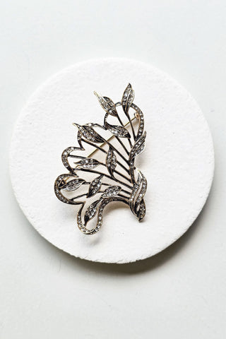 El Yapımı Çiçek Buketi Bronz Broş