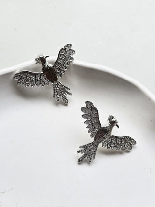 Anka Küpe / Sallantısız