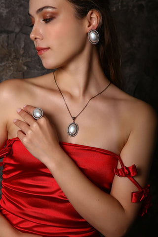 İncili Bronz Kolye Küpe Yüzük Set