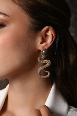 Marana Küpe Labradorit