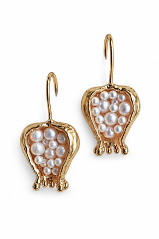 Pearl Pomegranate Earrings White (Slim form)